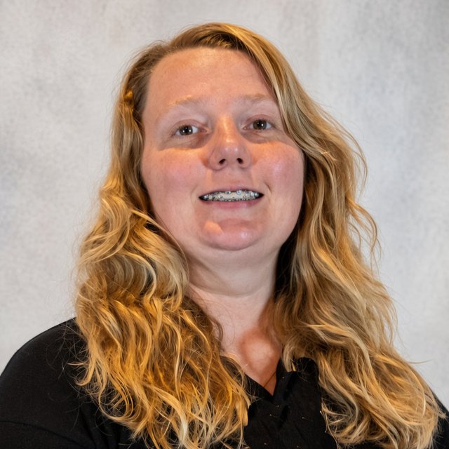 Mrs. Nikki Bohning, Middle School English & History Teacher